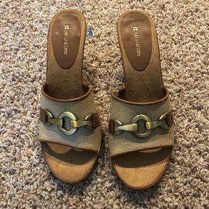 Natualizer Brown Heeled shoes 9.5M NWT